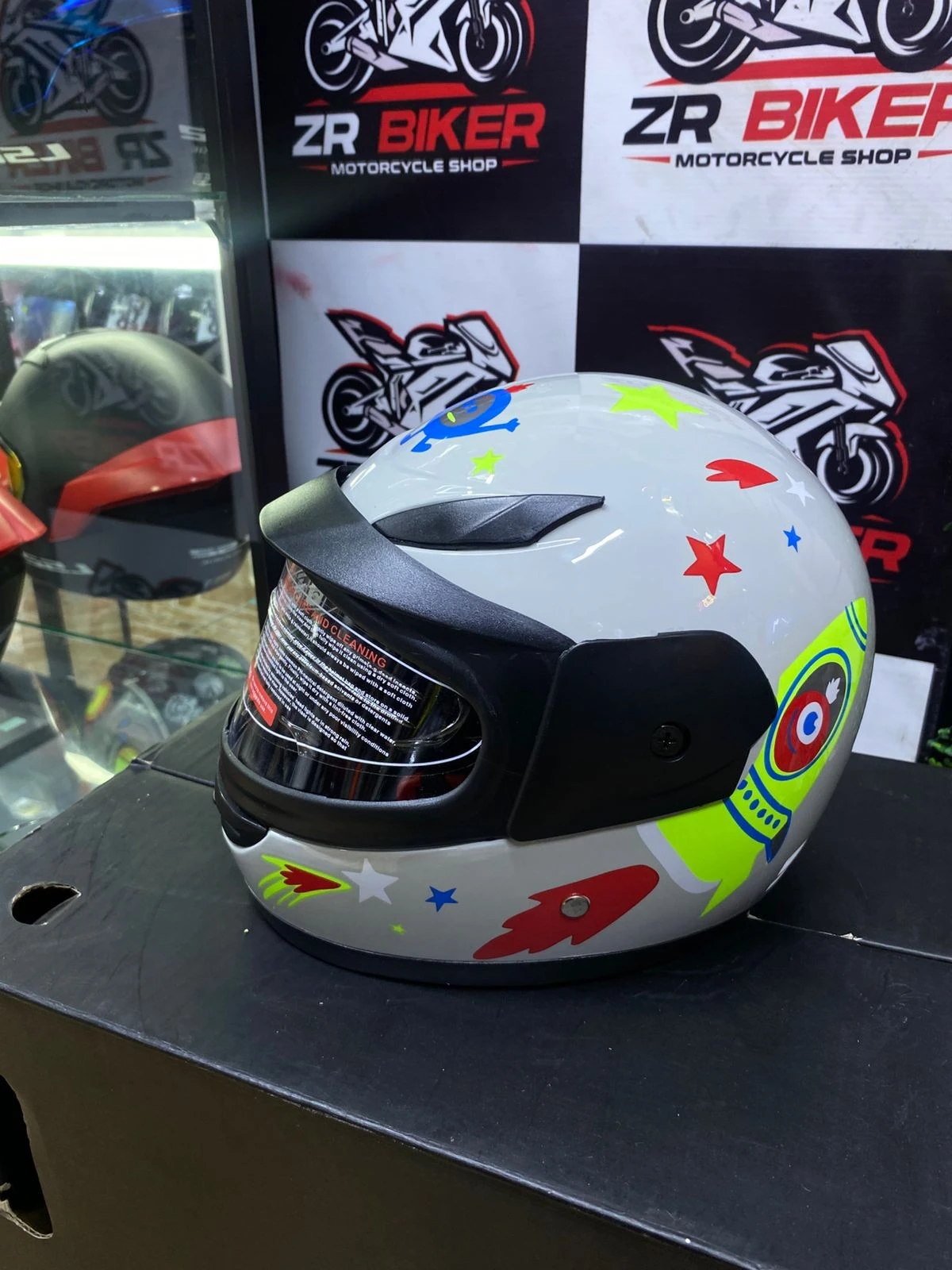 Casco niño