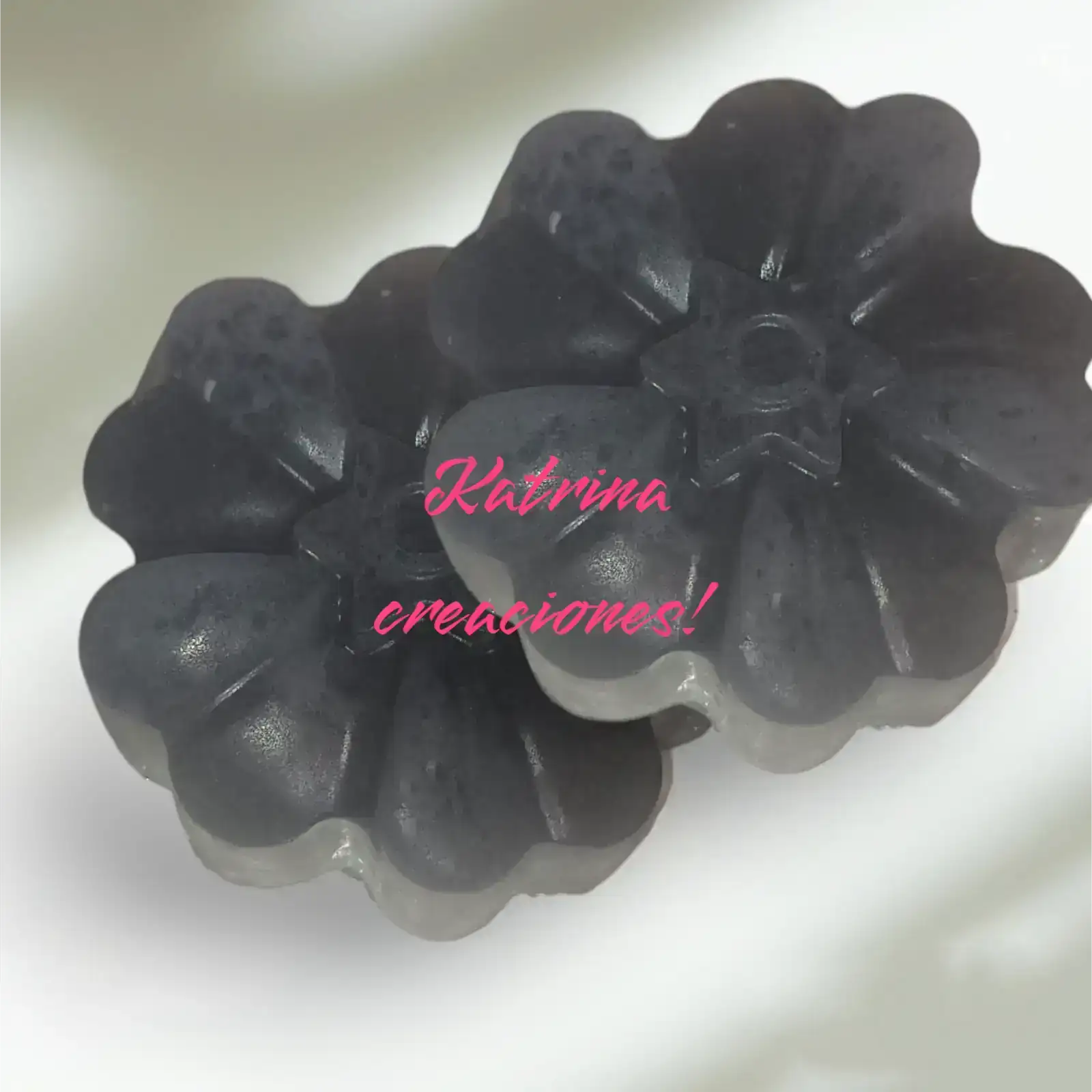 Jabon de carbon activado 4