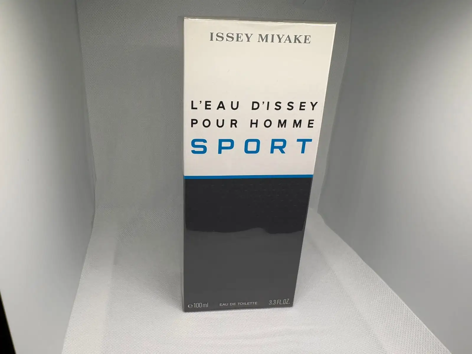 Issey Miyake sport 