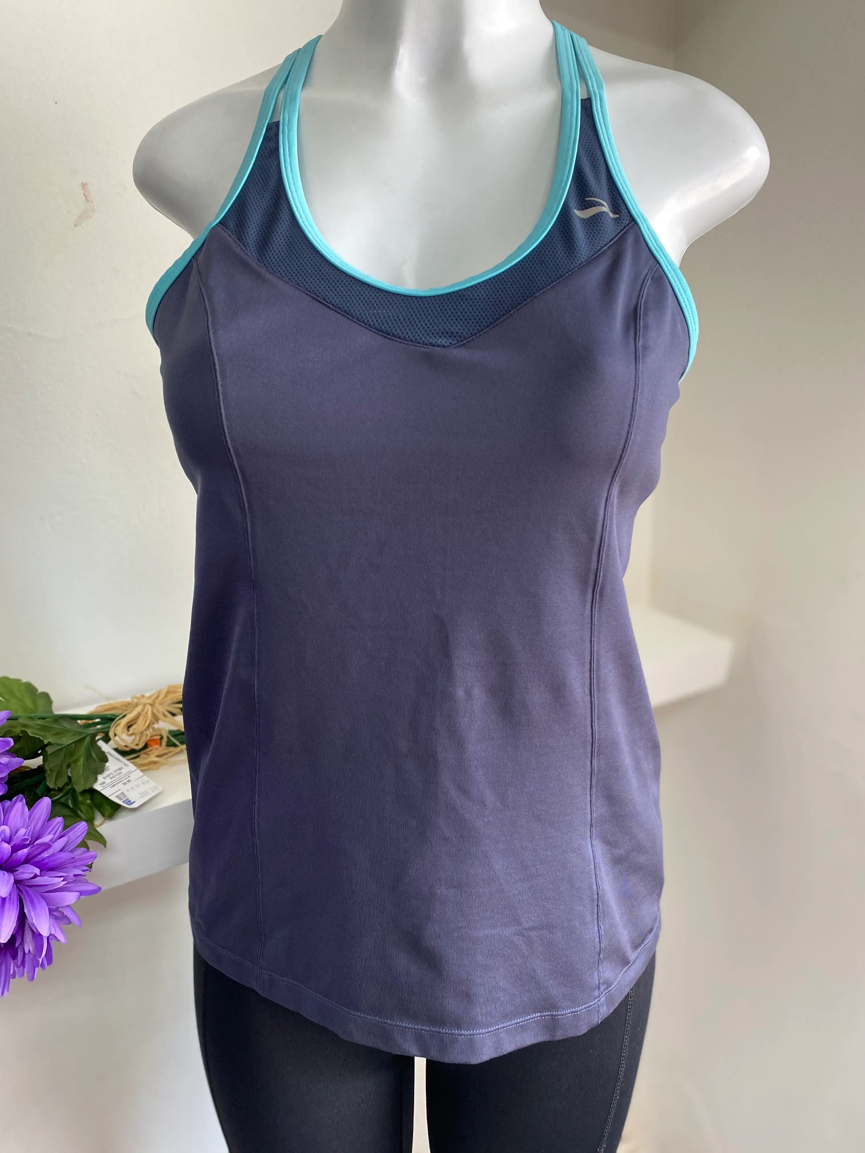 Camisa Deportiva de Mujer