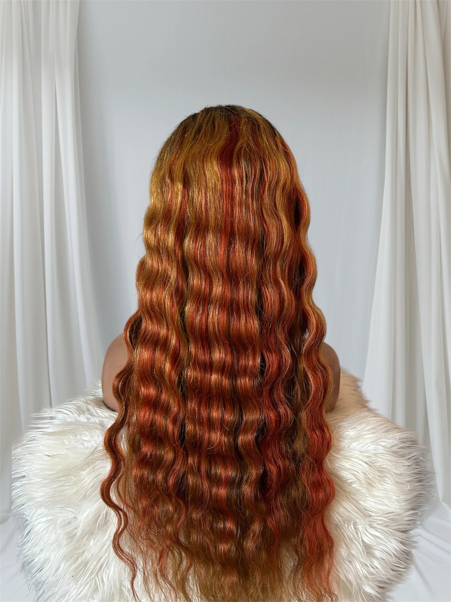 Peluca cabello humano de 30”  ondulada, frontla 5x5  5