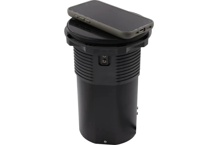 TOMACORRIENTE DE MESA EMPOTRABLE CON CARGA INALÁMBRICA 3 TOMACORRIENTES USB+C (CARGA RAPIDA) INPUT 110-265V AC OUT 18W IP65 CORTE 12CM M:22.5X15CM 3