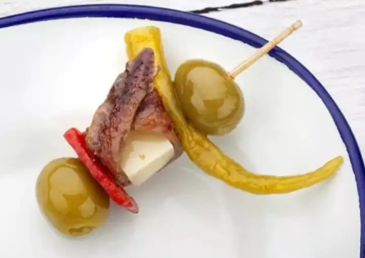 Banderilla Gilda Queso Anchoa 20 uds
