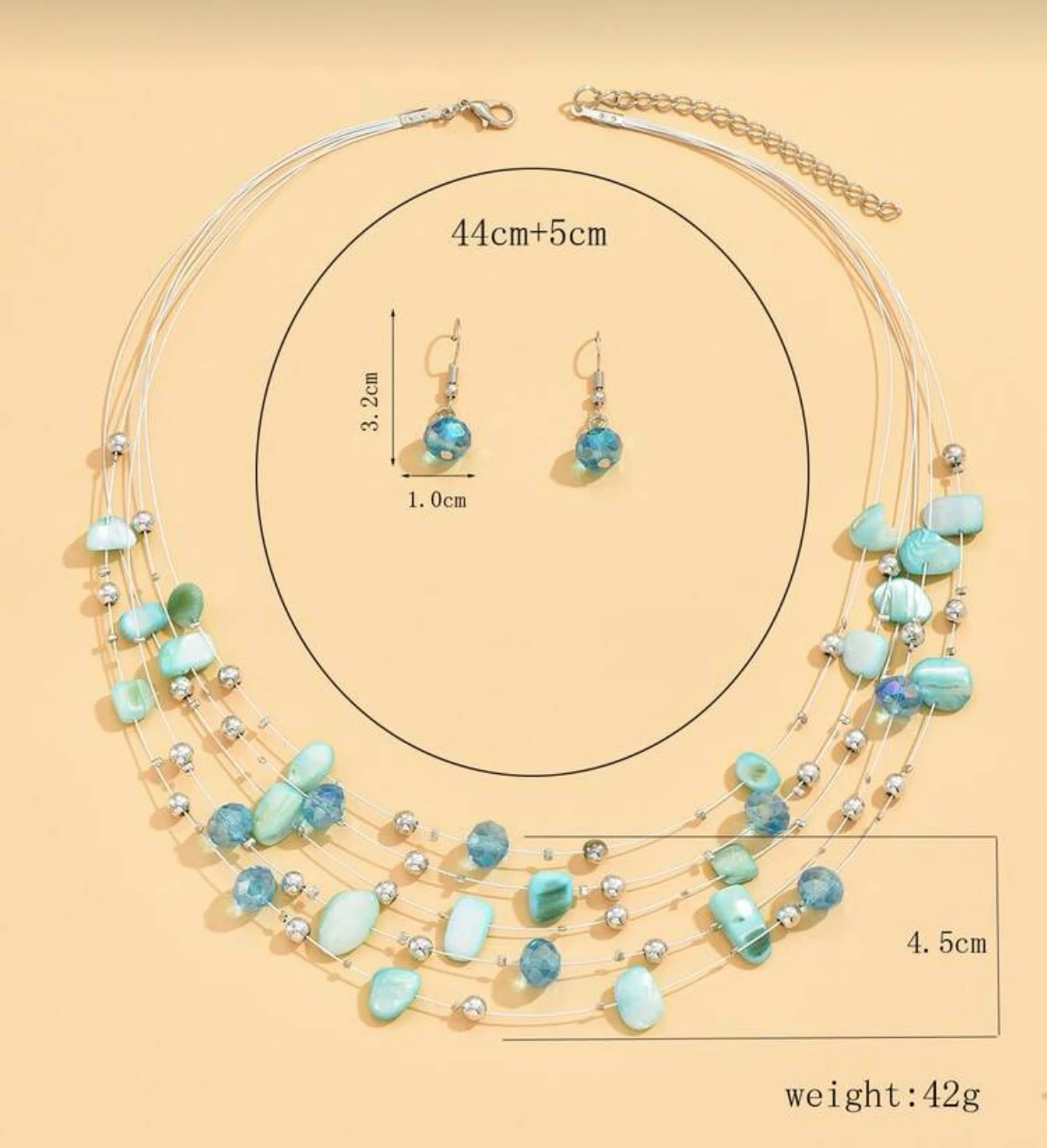 Collar flotante en capas  3