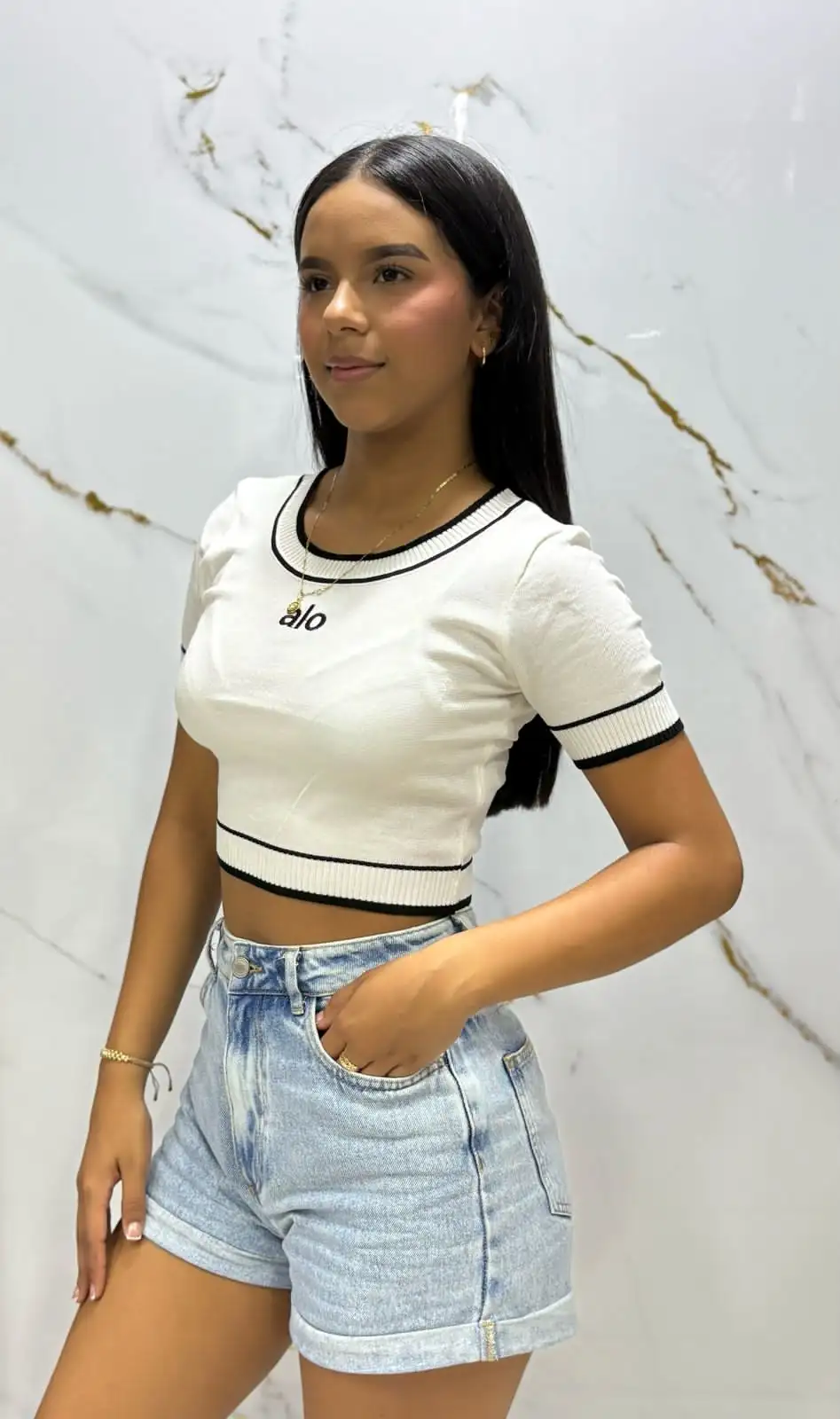 🥰Hermosa blusa tipo alo