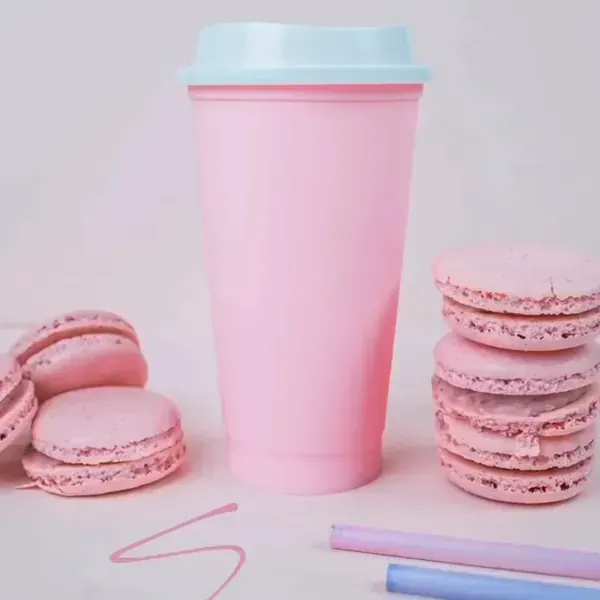 Vasos, tazas y botellas