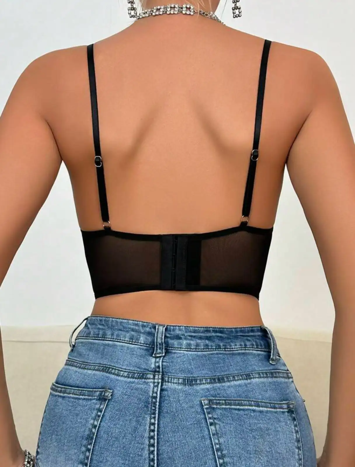 Bralette Negro con transparencia 2