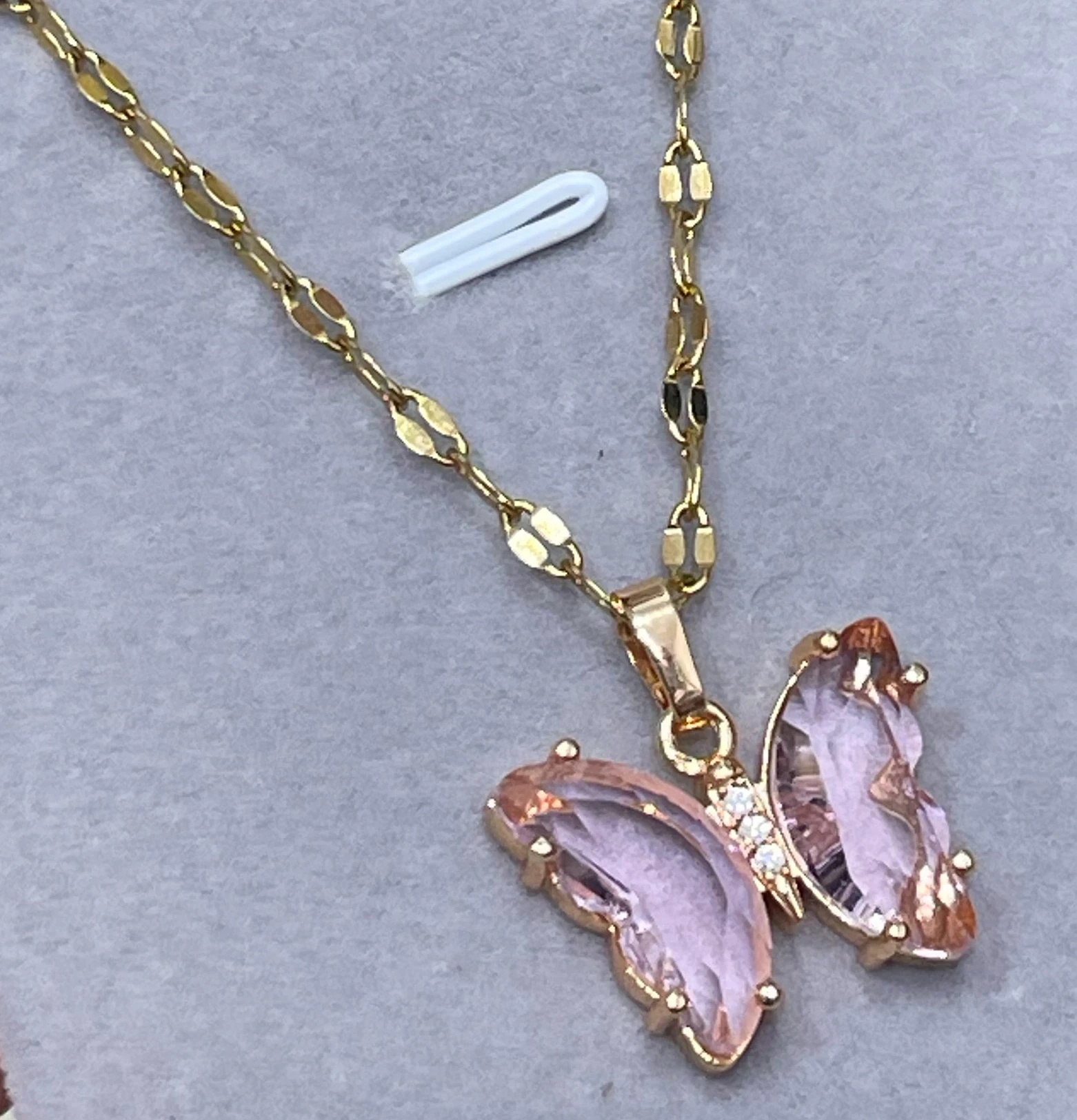Cadena butterfly rosa 2