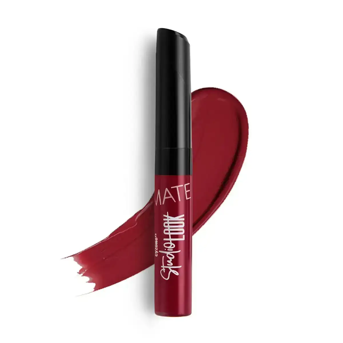 Labial studio look tono wine o clock de Cyzone 