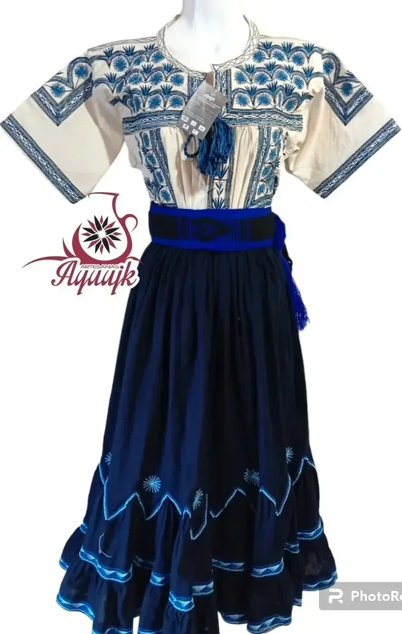 Traje típico de Tlahuitoltepec 2