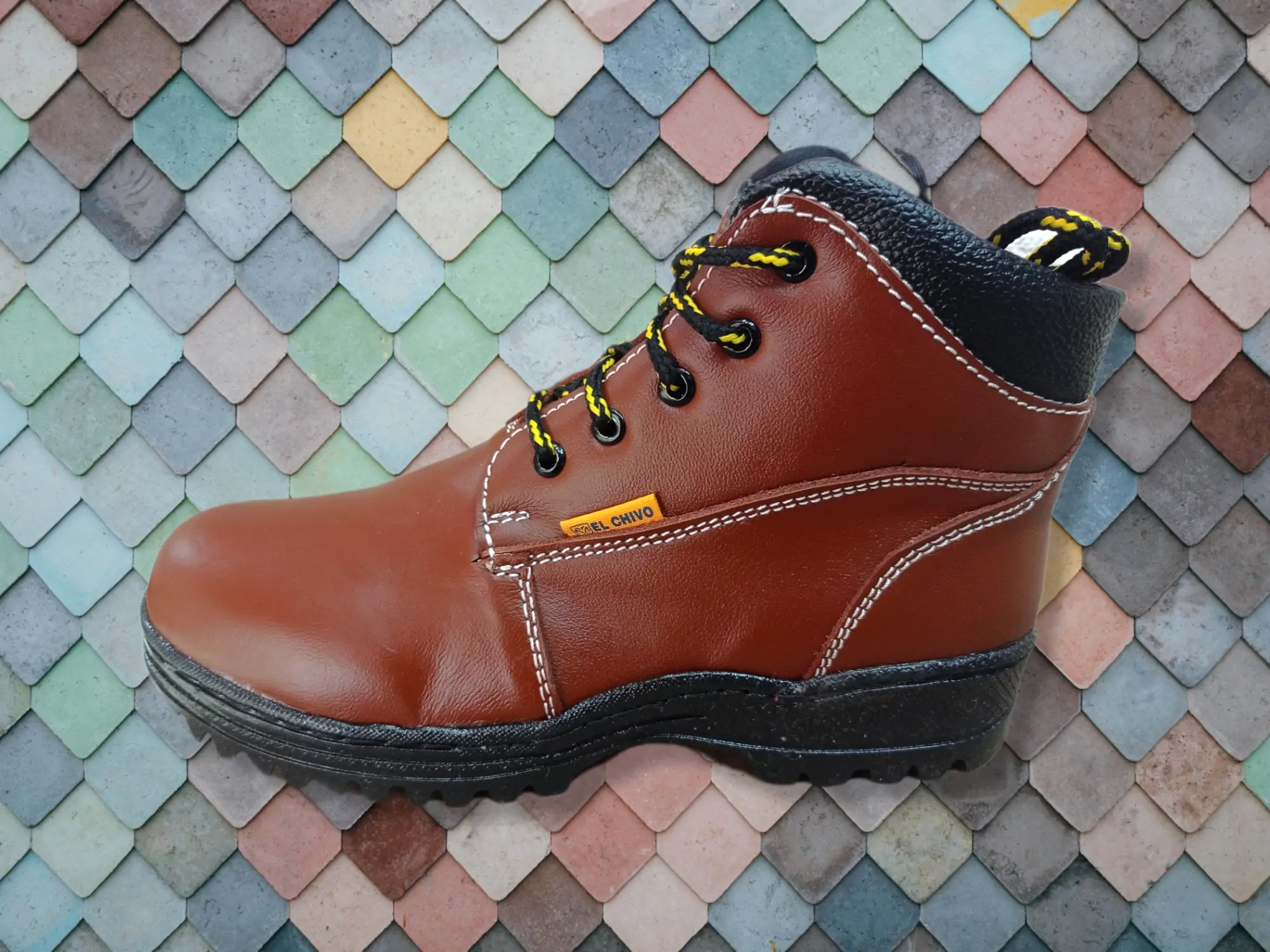 Botines de piel, color café intenso 