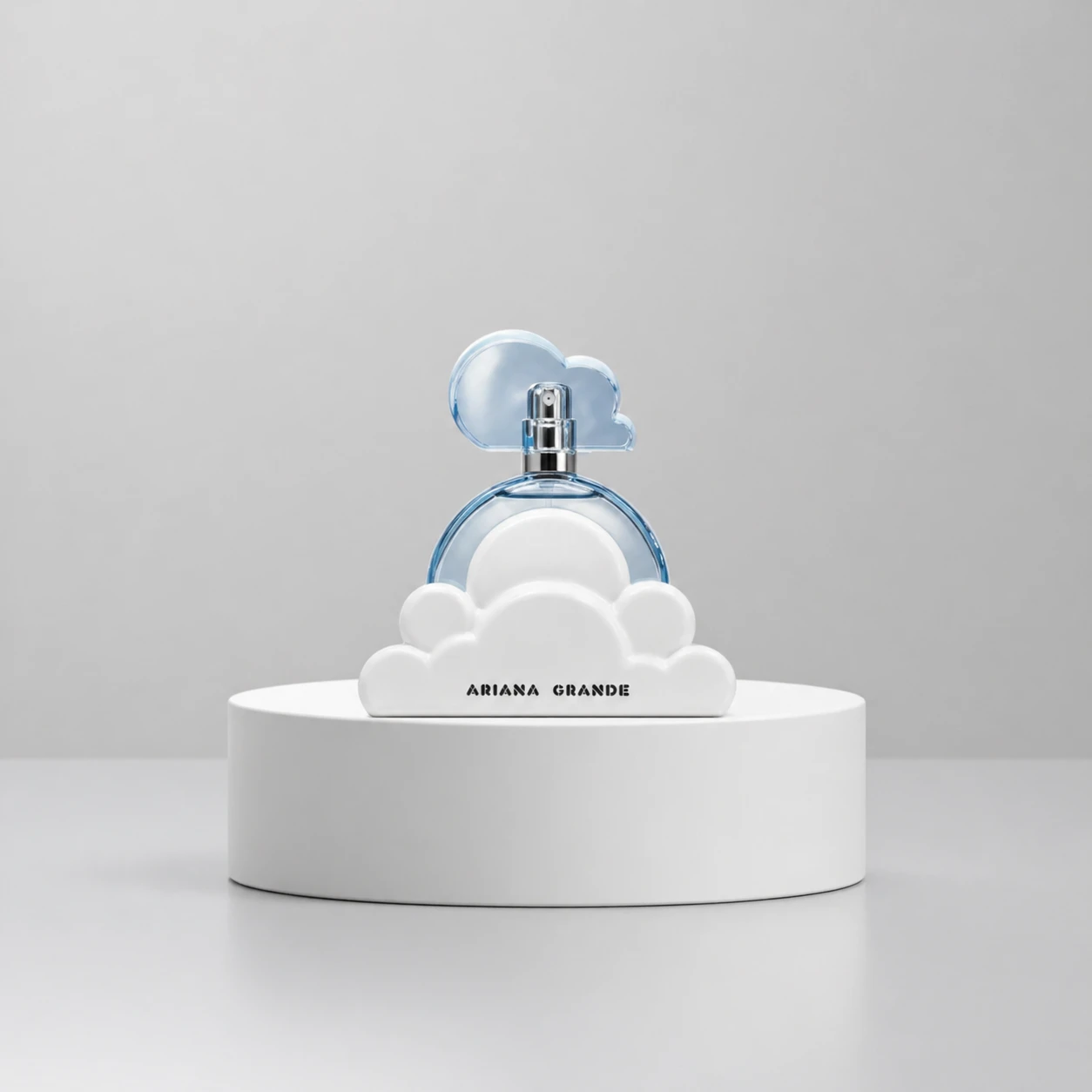 Cloud – Ariana Grande