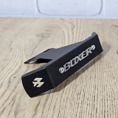 Boxer Ct 100 frontal inferior acero negro logo 3d cromado