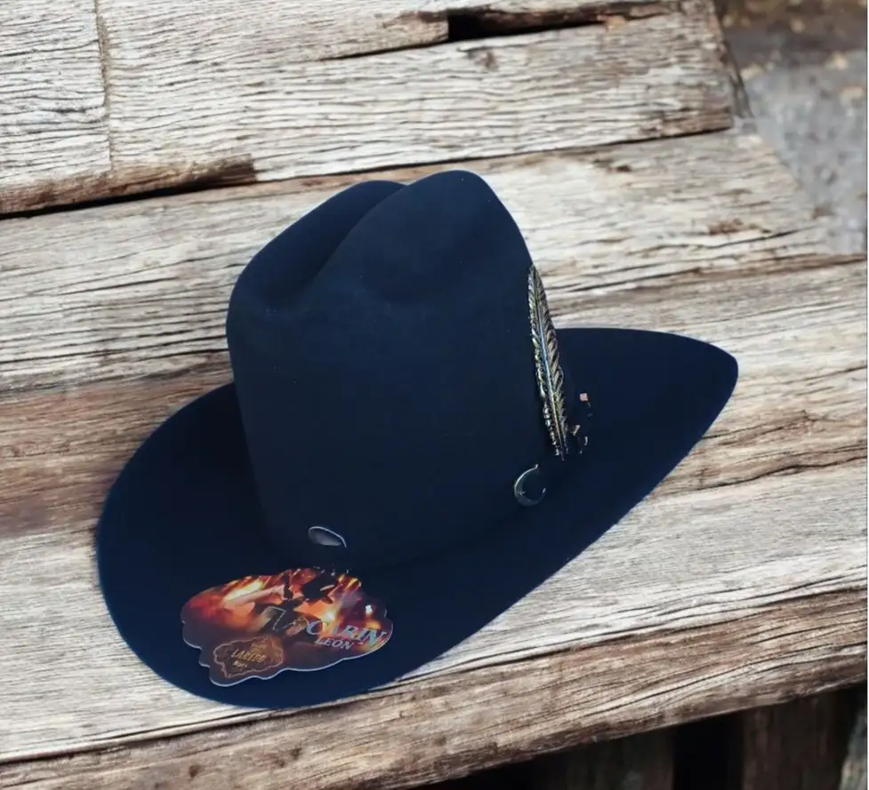 TEXANA  LAREDO HATS  CARIN LEON 