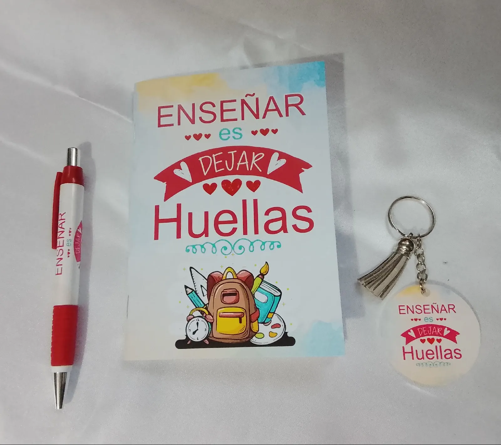 Libreta llaveo y lapicera  4