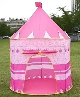 Carpa En Forma De Castillo Medieval 3