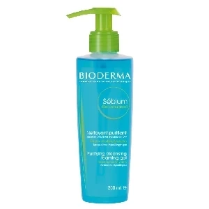 GEL LIMPIADOR Y REGULADOR DE GRASA FACIAL TAPA VERDE 200ML BIODERMA