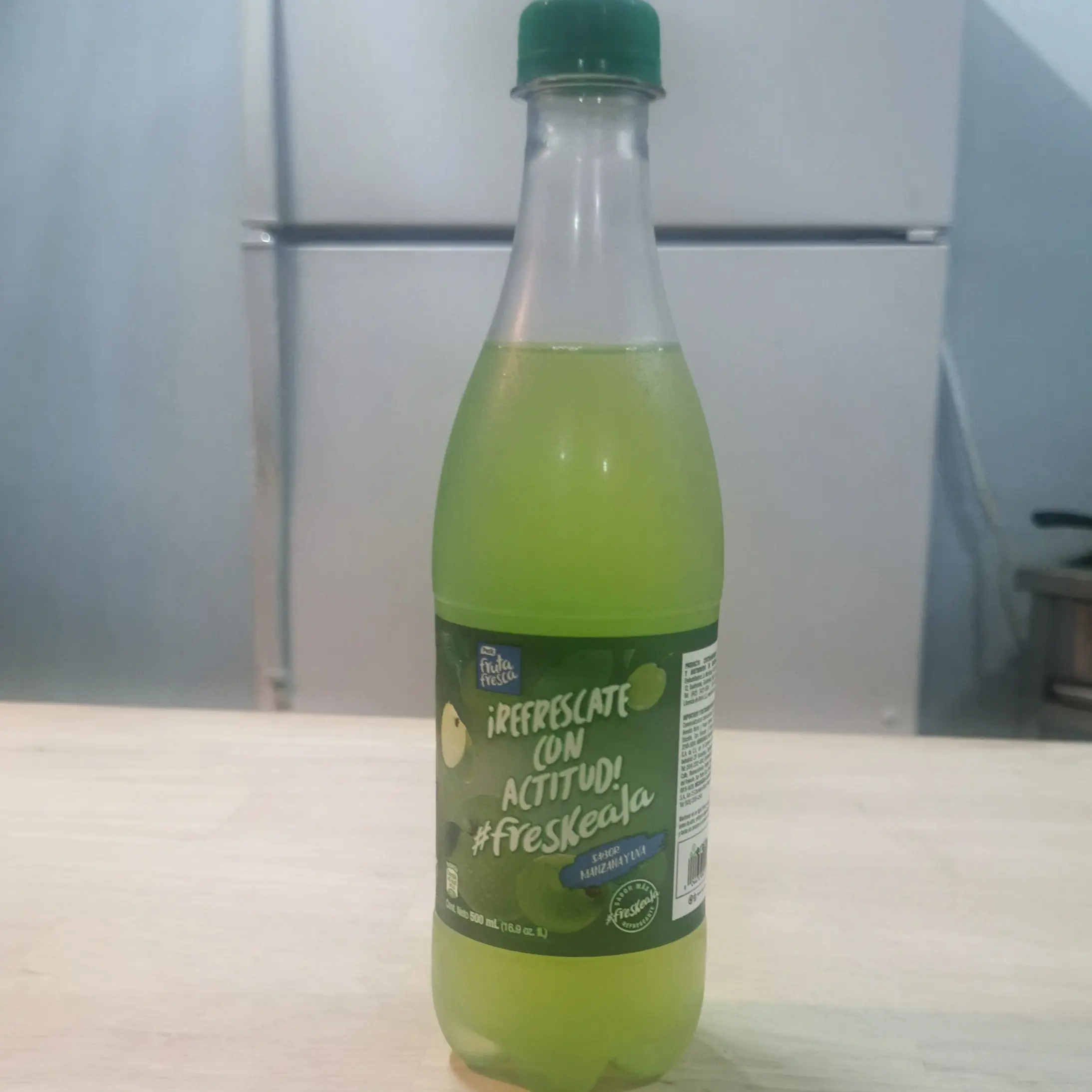 Fruta fresca manzana uva 
