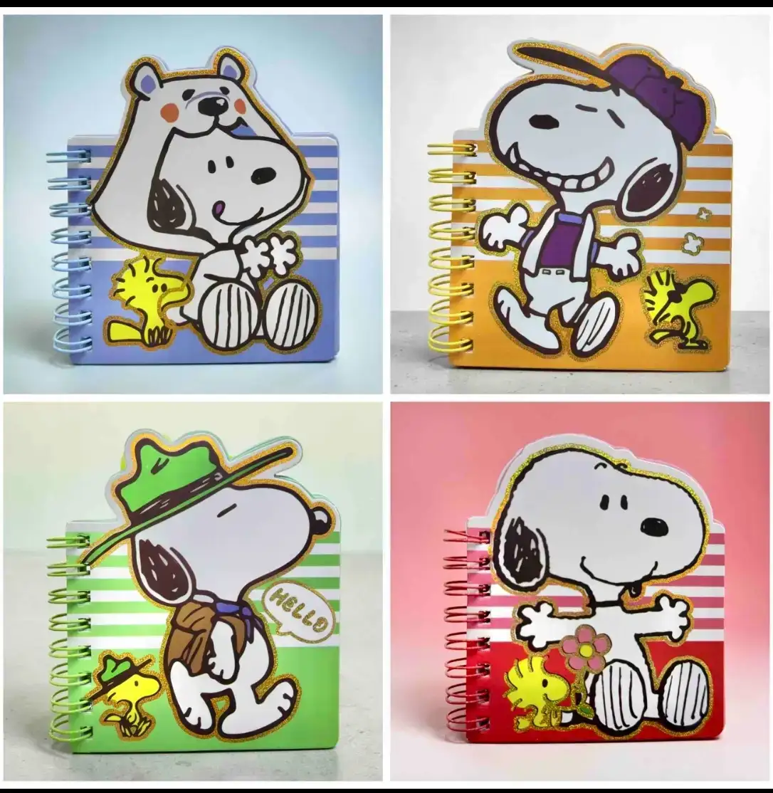 Libreta Snoopy Rayas