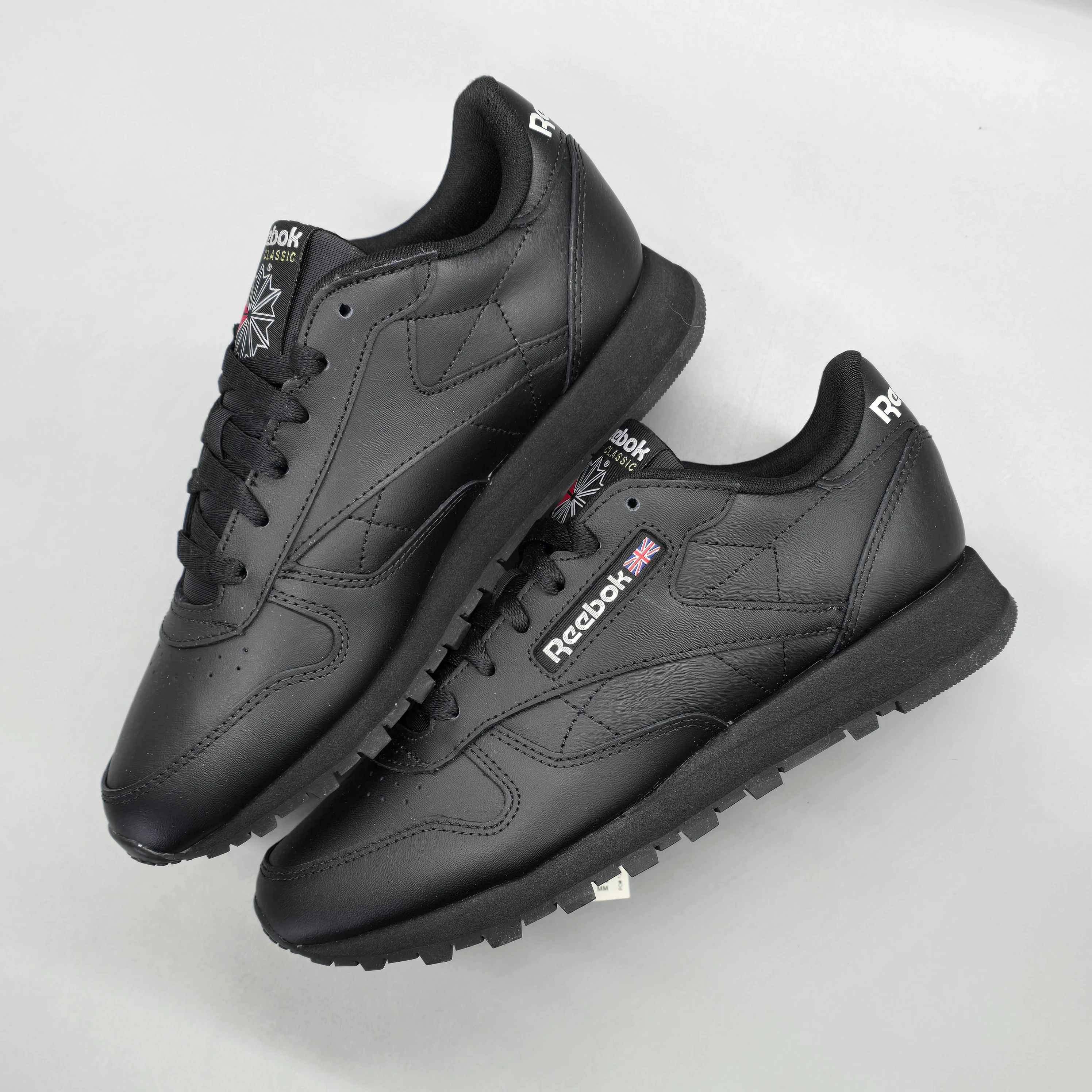 TENIS REEBOK CLASSIC LEATHER  3
