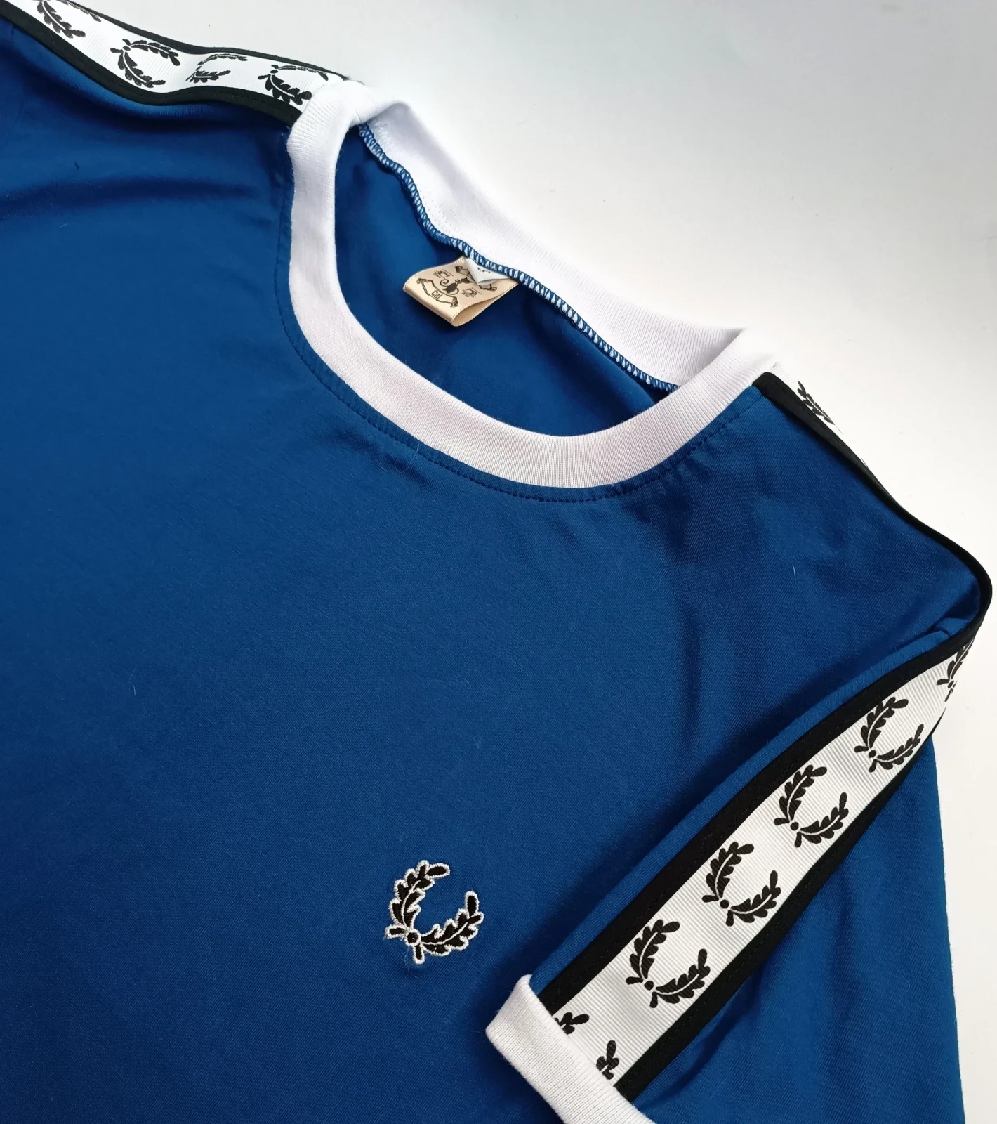 Camiseta algodón azul rey