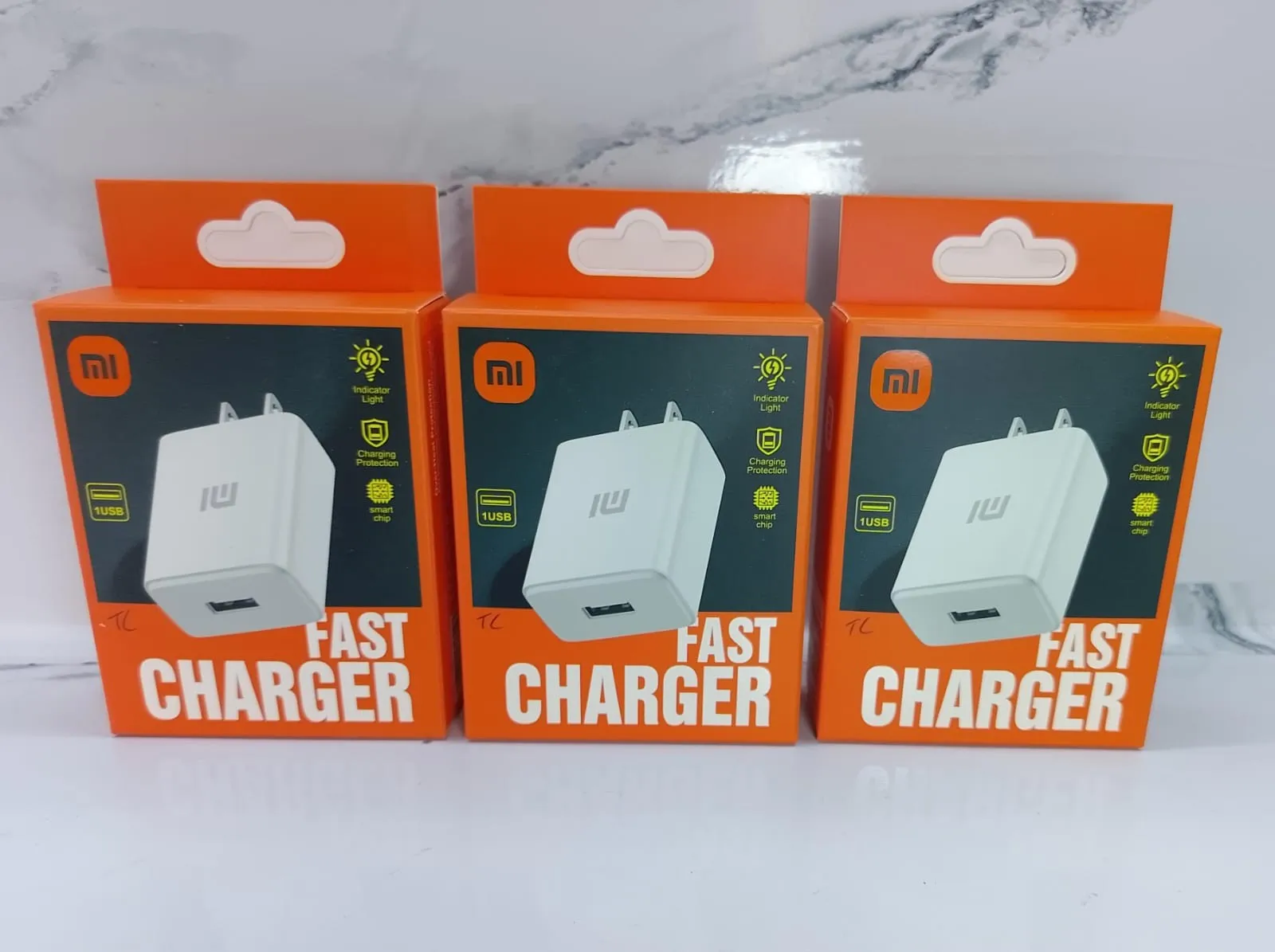 Cargador marcado Xiaomi 2A tipoC y V8 