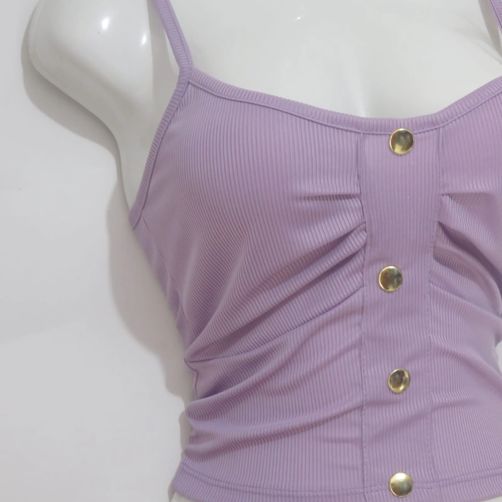 Crop top lila de botones 4