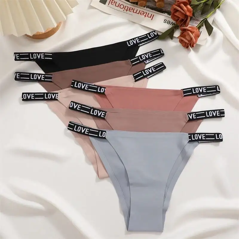 Tanga FineToo sin costuras