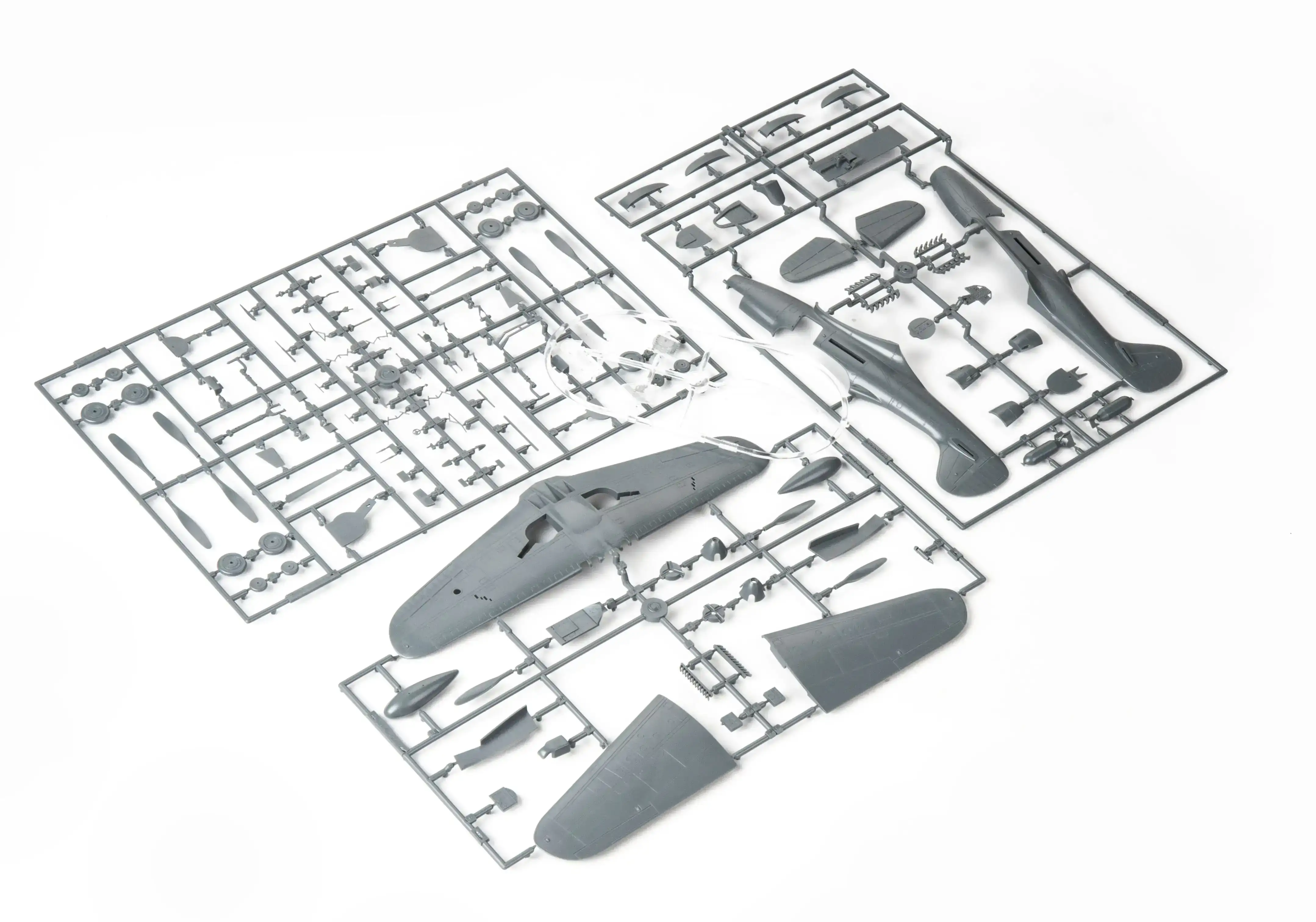 1/48 Eduard P-39N Airacobra  3