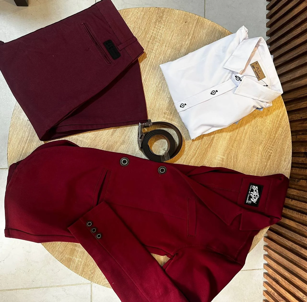 Conjunto formal BLAZERS, PANTALON, CAMISA, CORREA 9