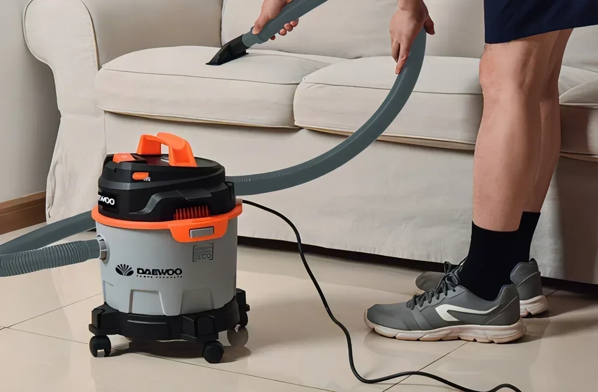 Aspiradora De Polvo Y Agua Daewoo 10lts Sopladora Color Gris/Negro/Naranja 220 V 2