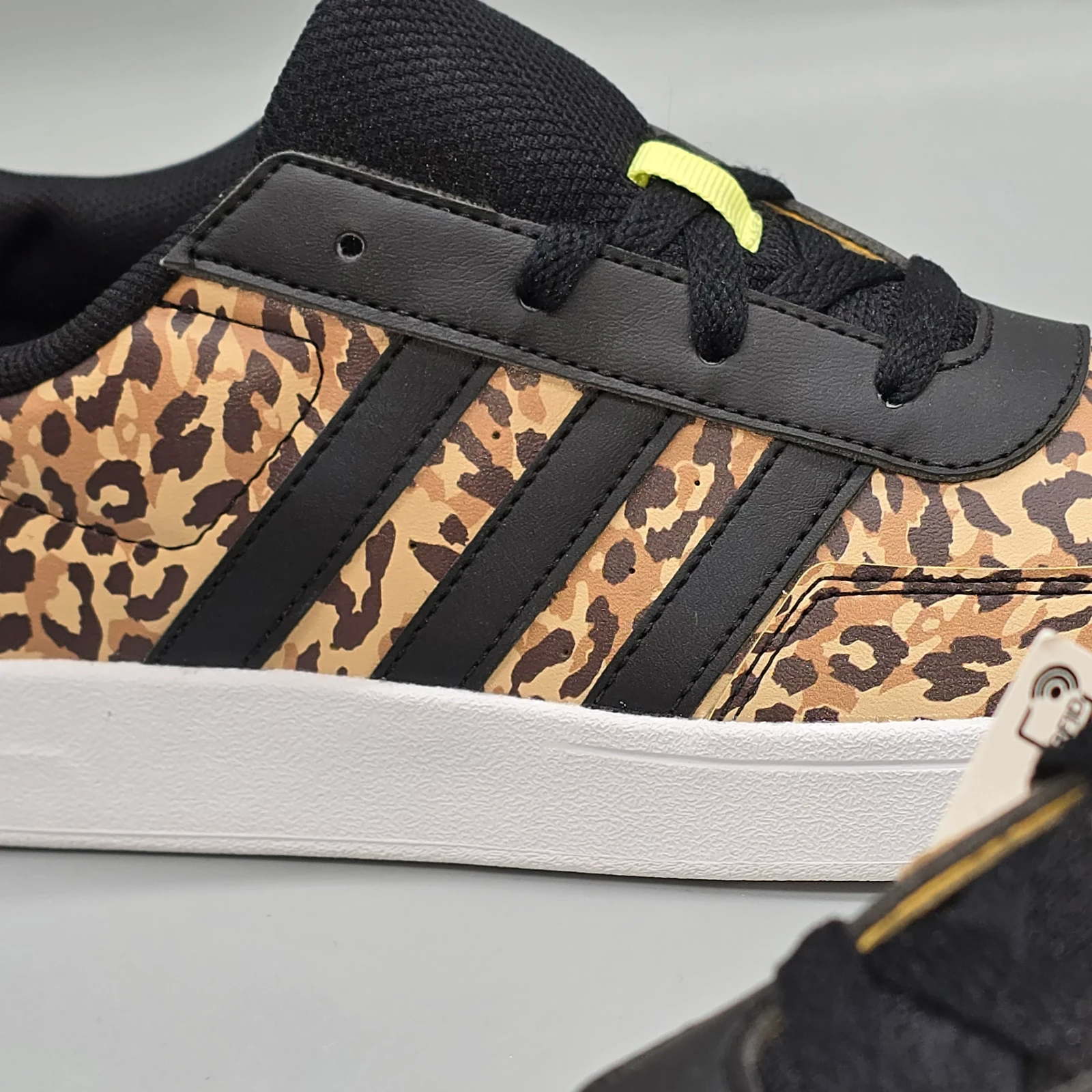 Adidas Breaknet 2.0 (Original) 10