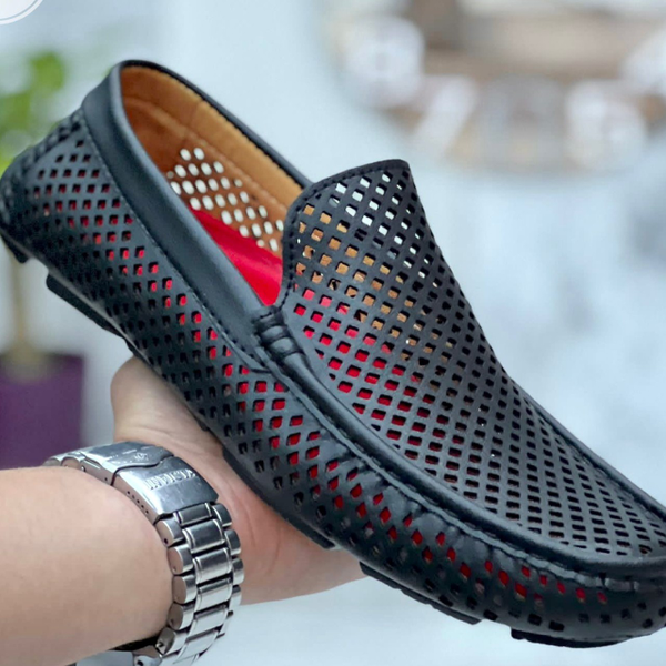 Mocasin casual perforado 