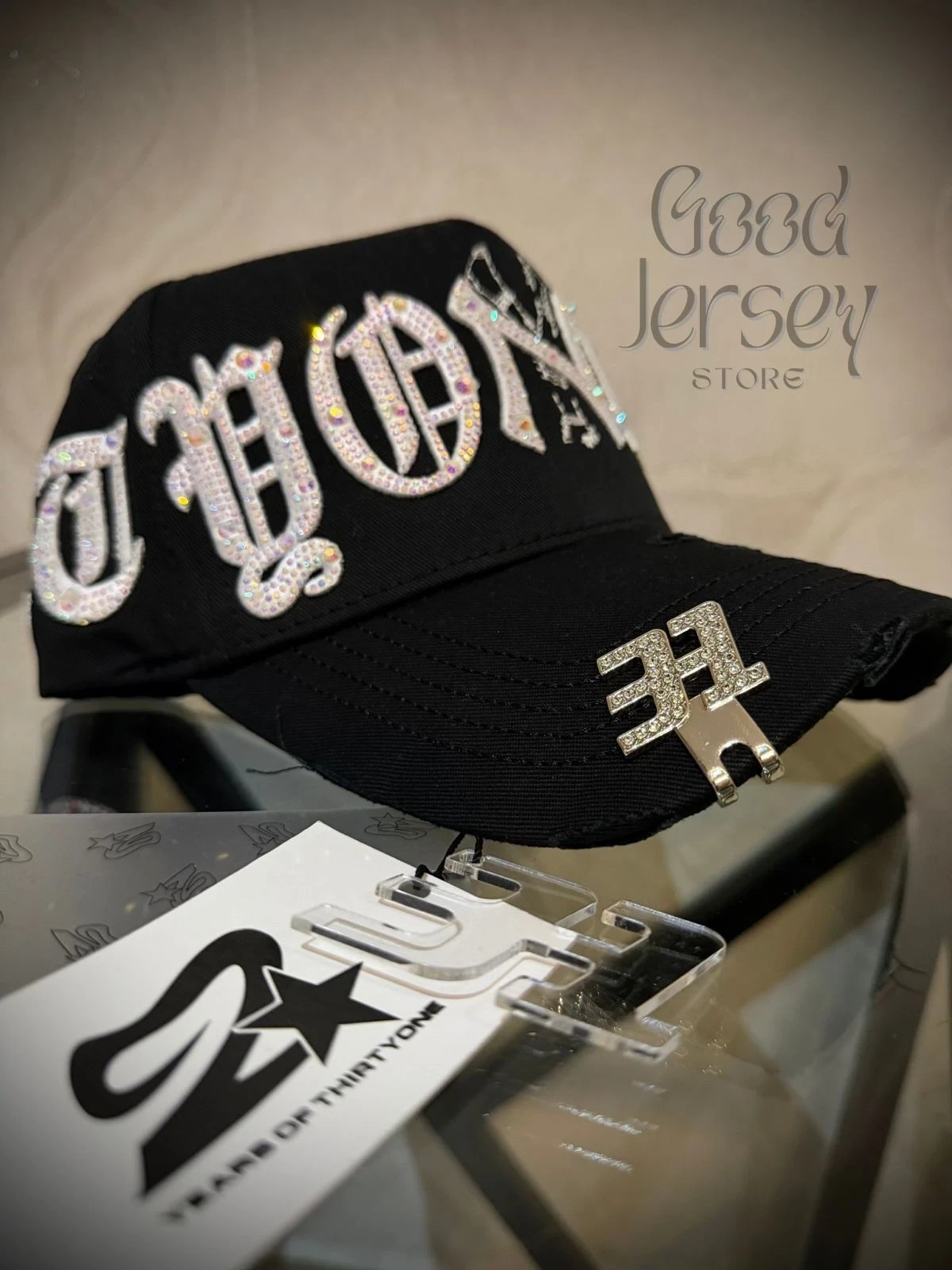 31 HATS CONCRETE JUNGLE 2