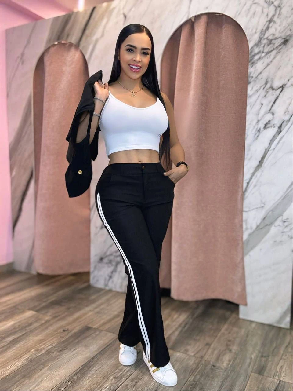 Conjunto Pantalón top y chaqueta  9