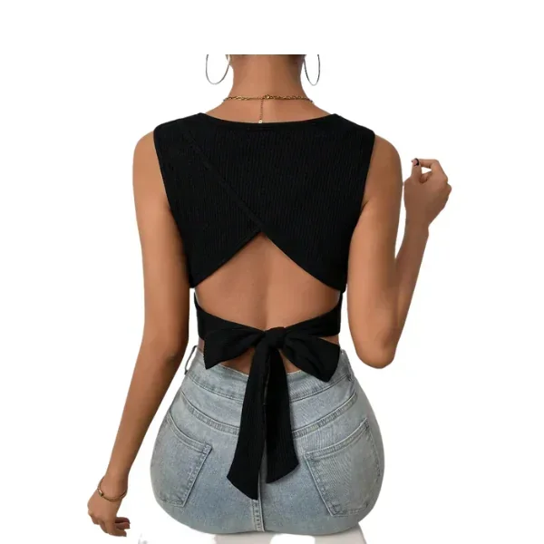 Essnce Top tank crop 2