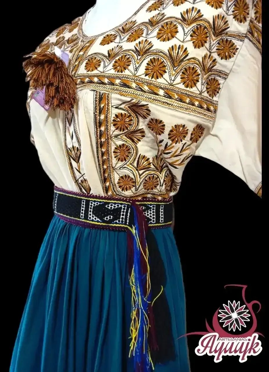 Traje tipico de Tlahuitoltepec 04