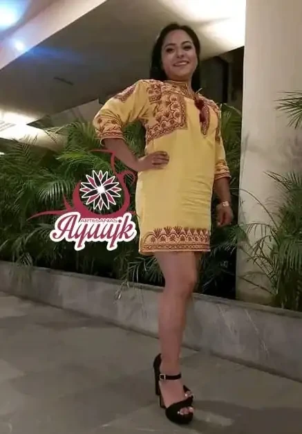 Vestido artesanal 001 2