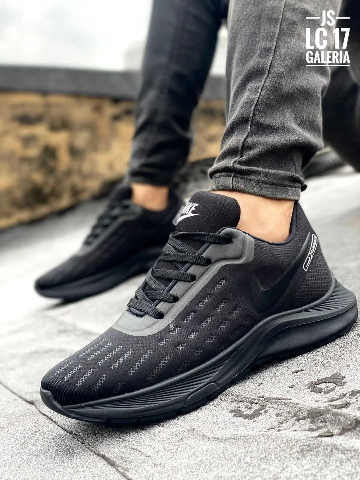 NIKE ZOOM AA 2