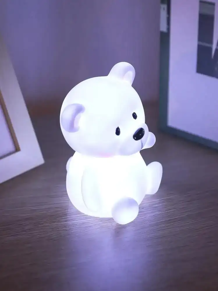 Lámpara pequeña de oso a 3
