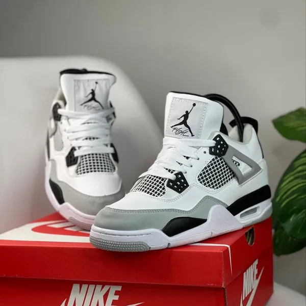 Jordan M