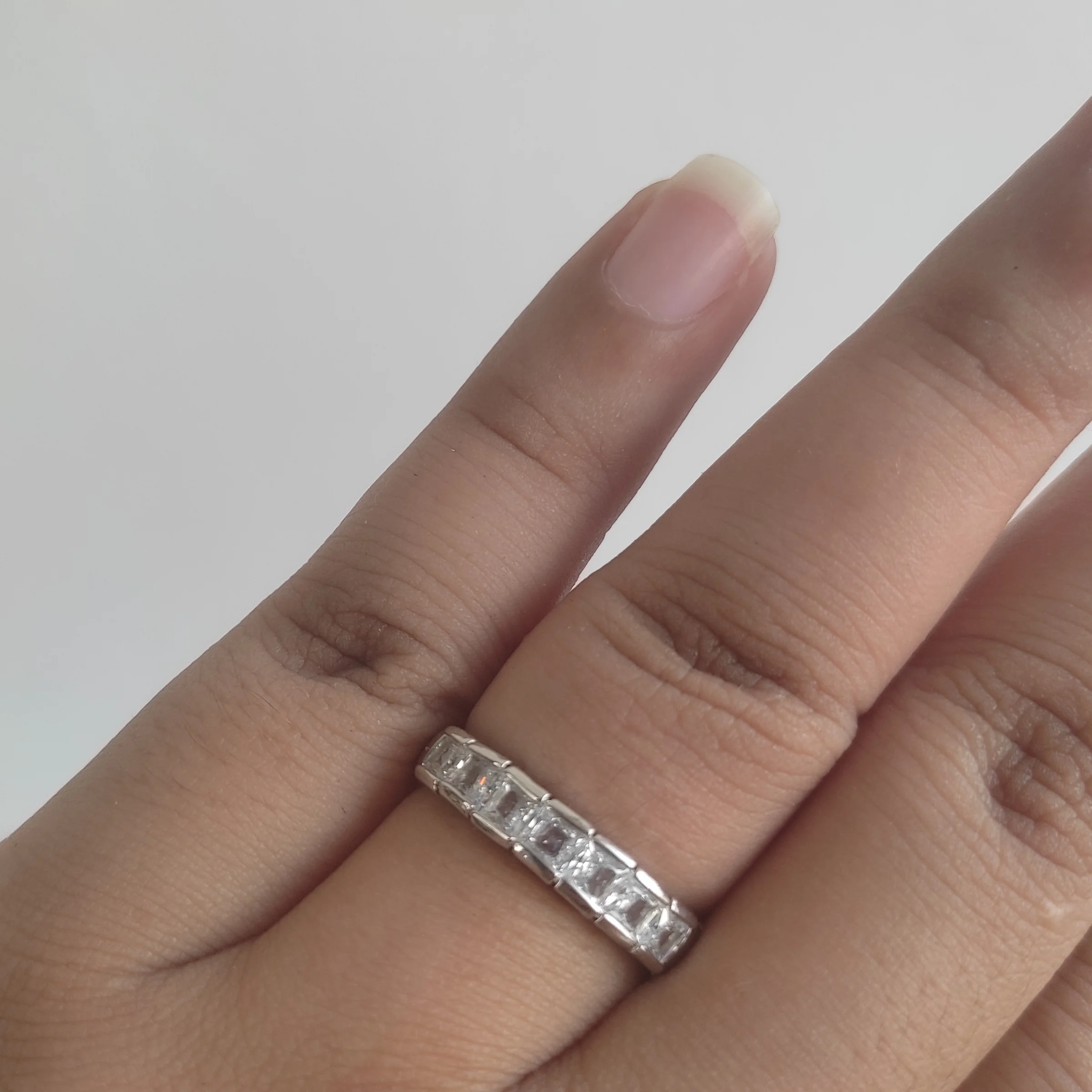 ANILLO AJUSTABLE PIEDRAS SILVER