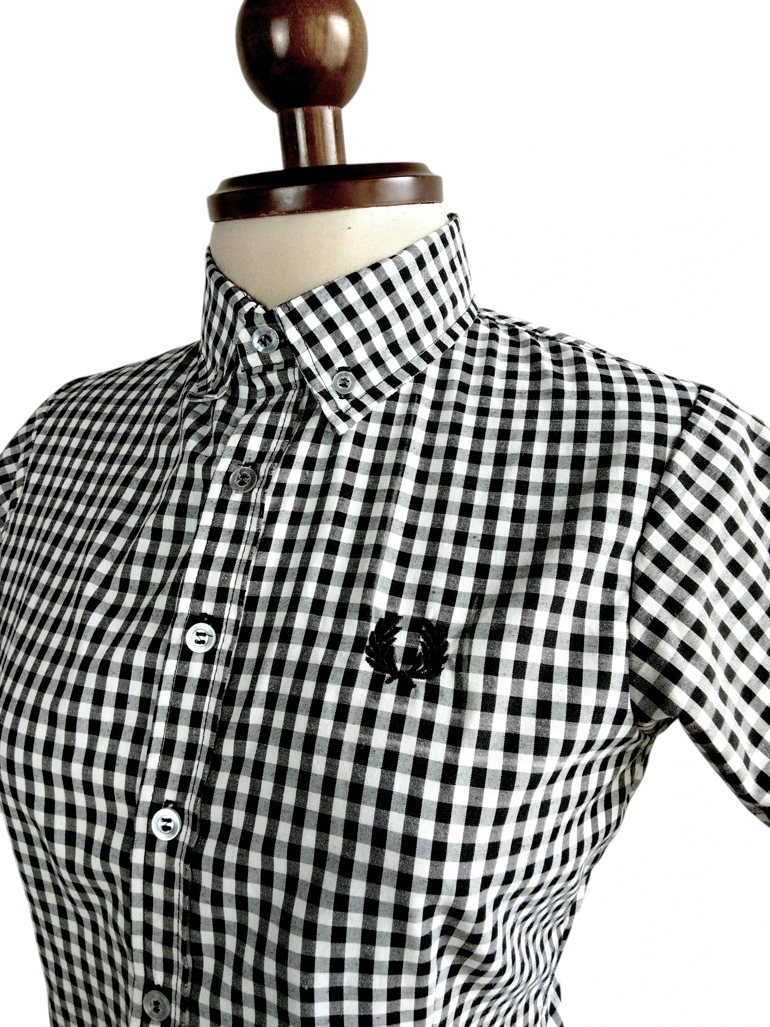 Camisa cuadros negros y blancos  2