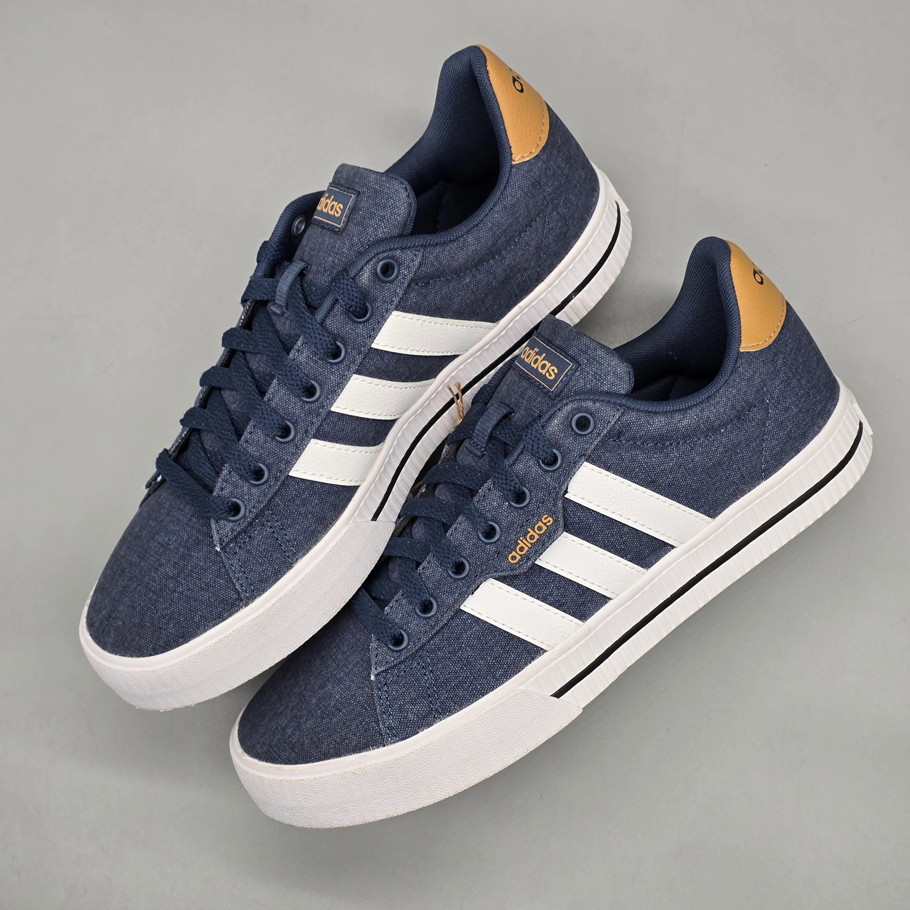 TENIS ADIDAS DAILY 3.0  4