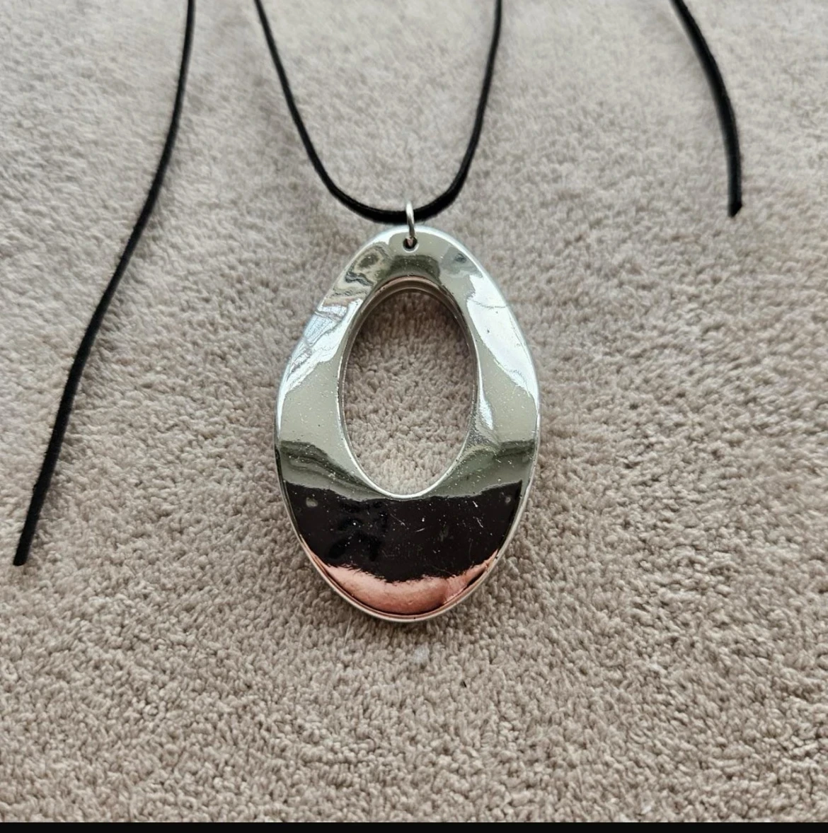 COLLAR’S