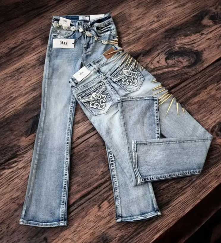 PANTALON BORDADO PIEDRAS 