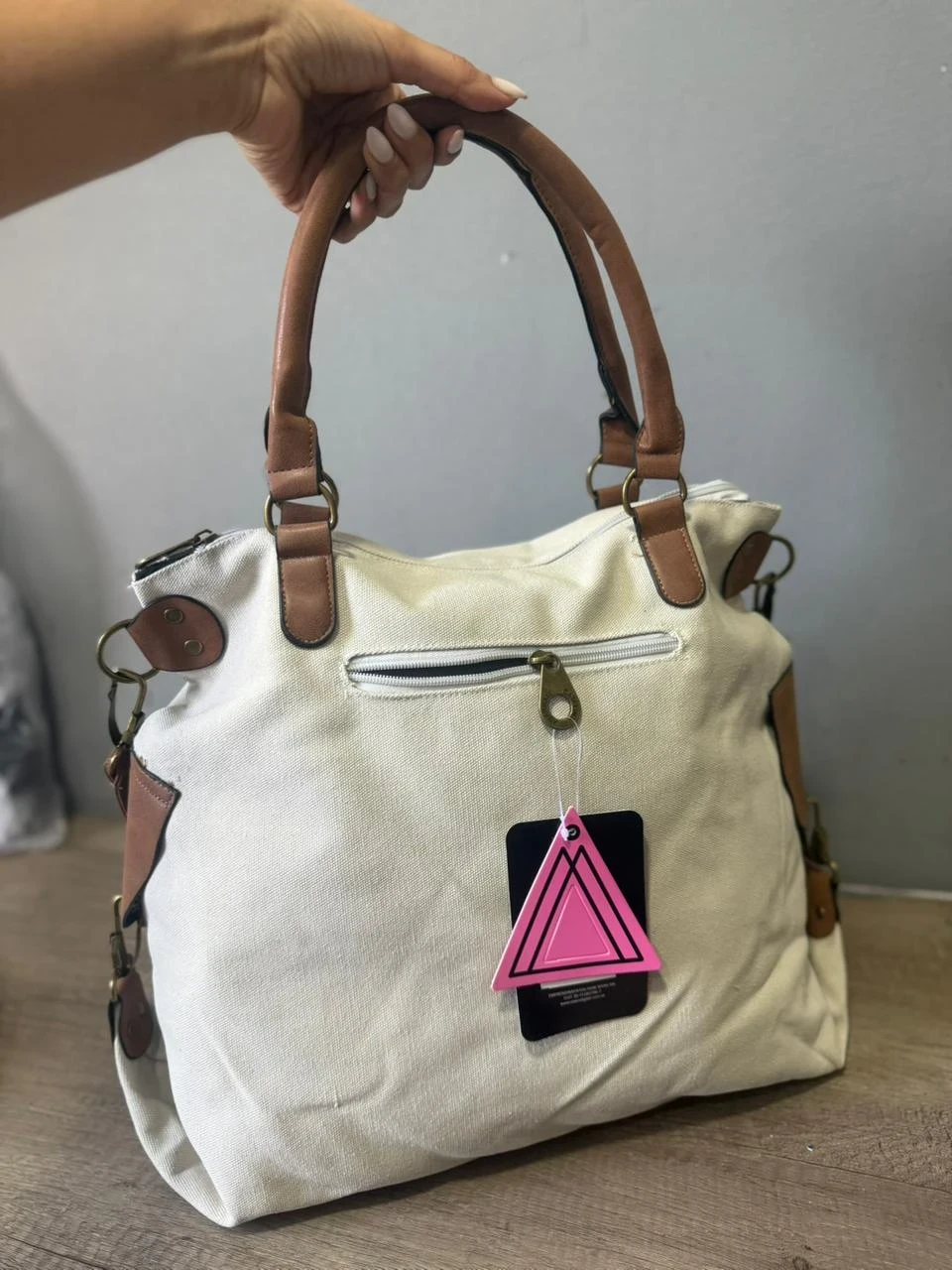 CARTERA AGARRATE CATALINA AC26202 4