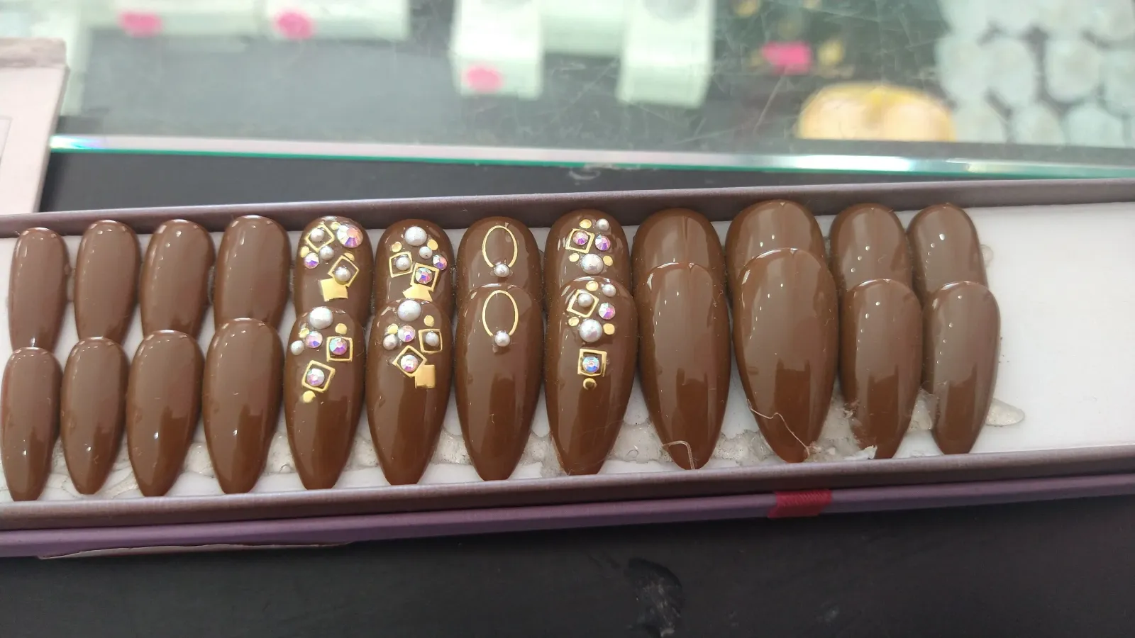 Uñas cafe