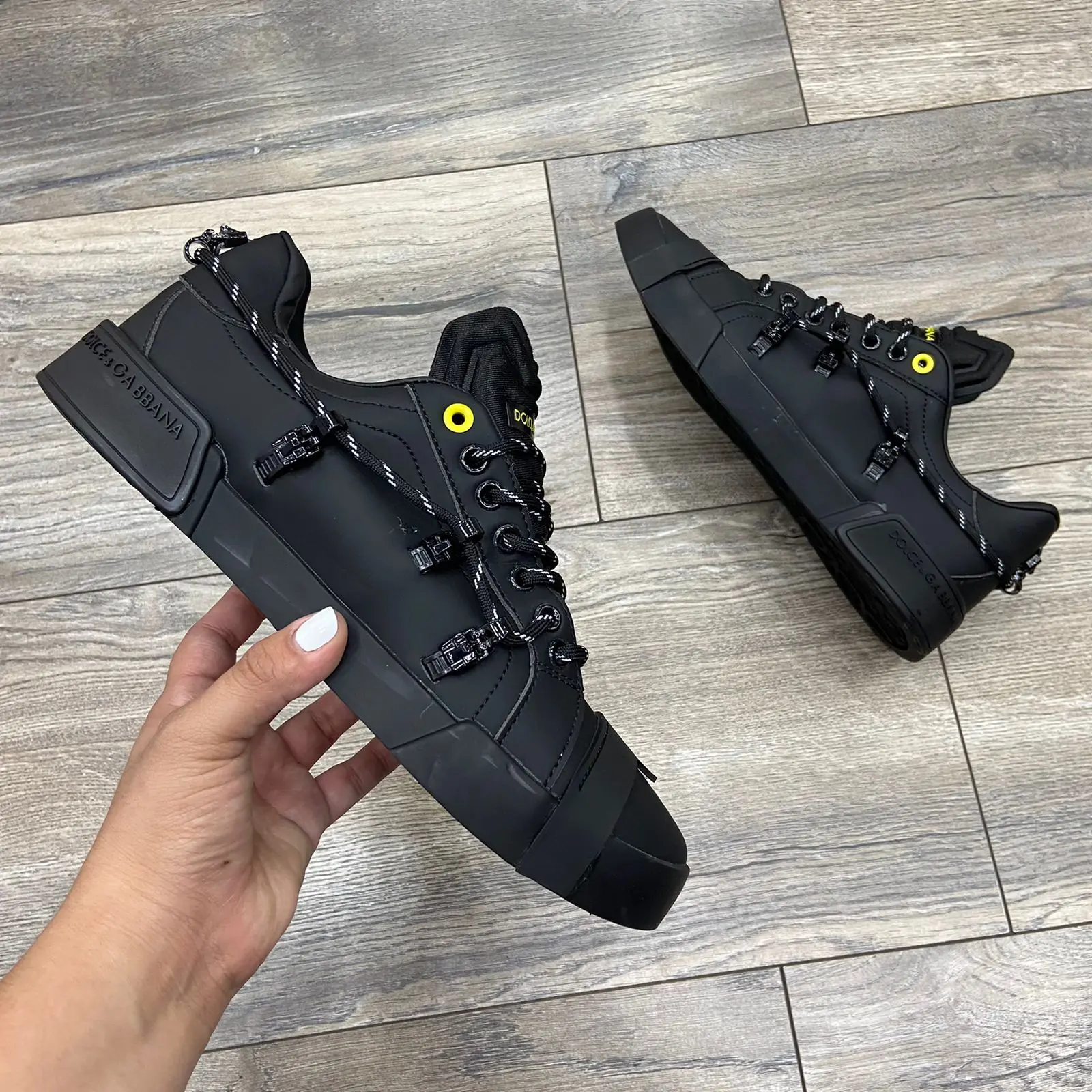 DOLCE GABANA CABALLERO 2