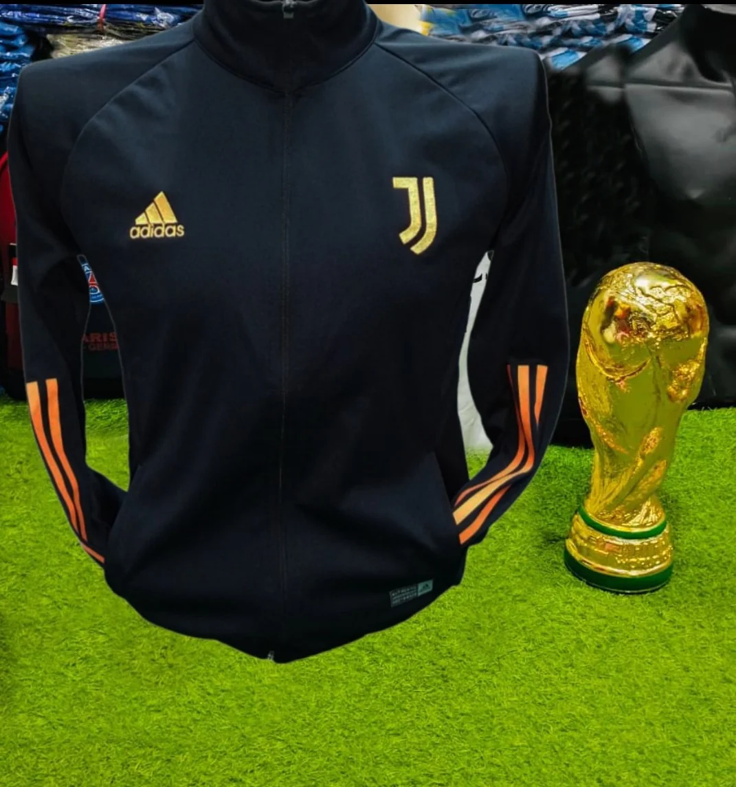 JUVENTUS  2